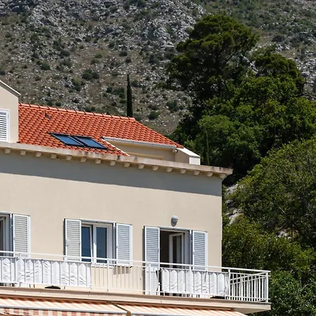 Silvija Apartment